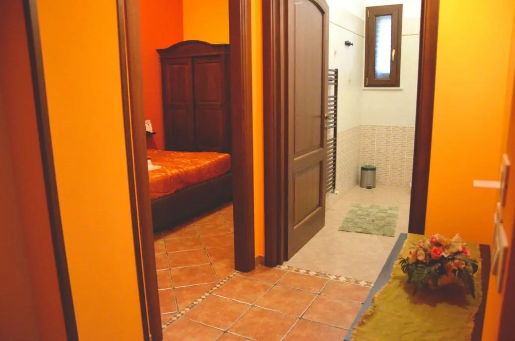 Room, Il Quadrifoglio, Palermo