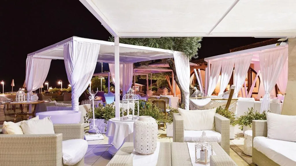 Conferences, Baia Del Porto, Olbia