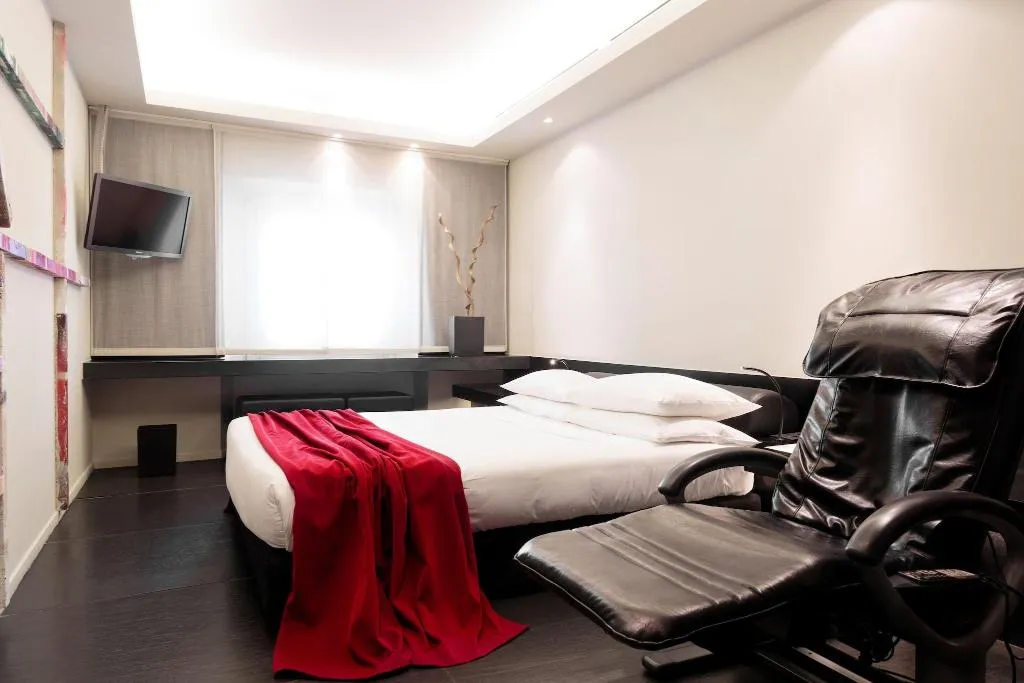 DOUBLE DELUXE Room, Strafhotel a member of Design Hotels, Milan