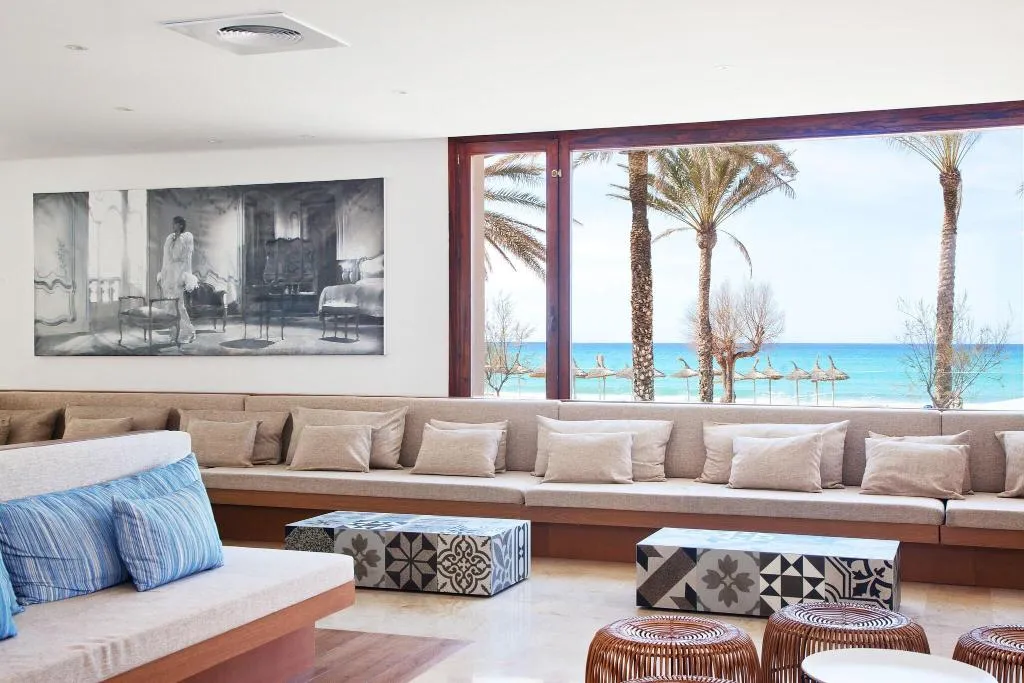 Lobby, HM Gran Fiesta, Majorca