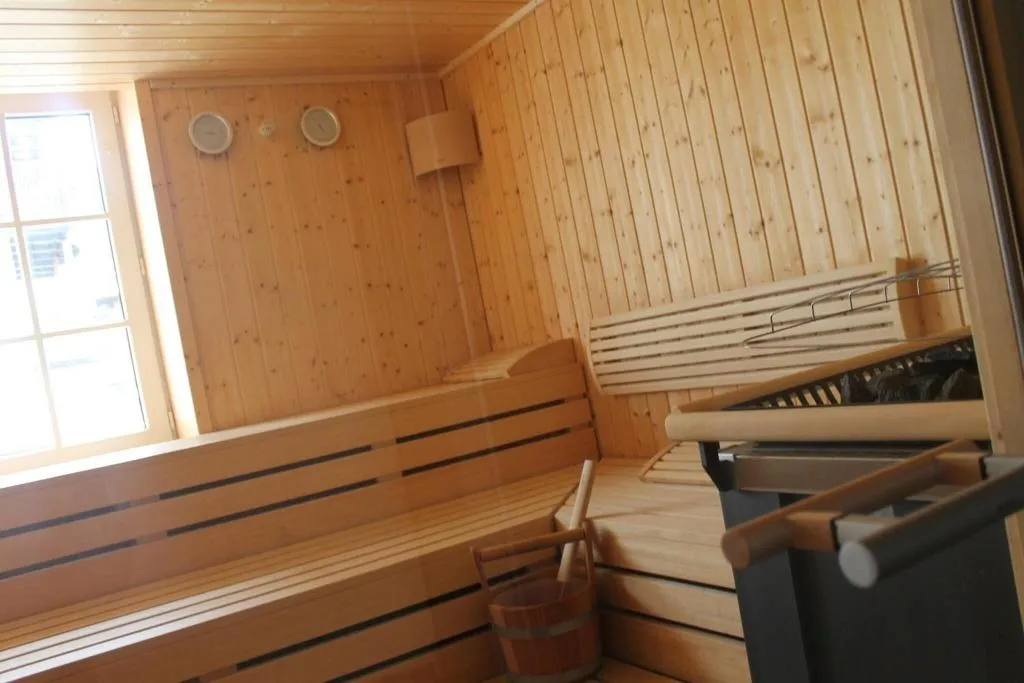 Sports and Entertainment, Alpen Hotel Eghel, Venice