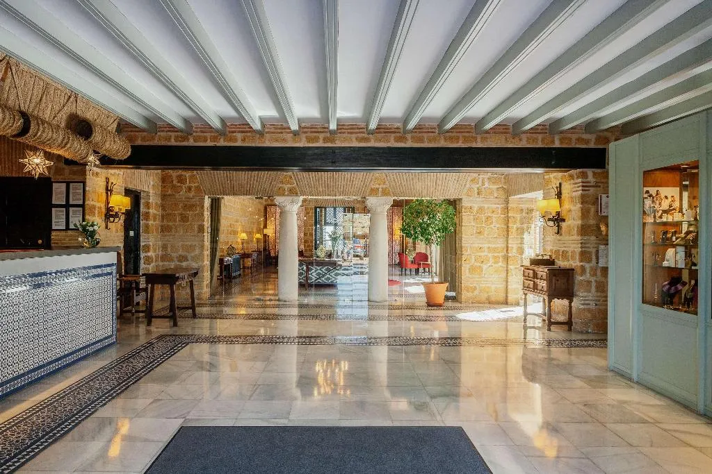 Lobby, Parador de Carmona, Seville