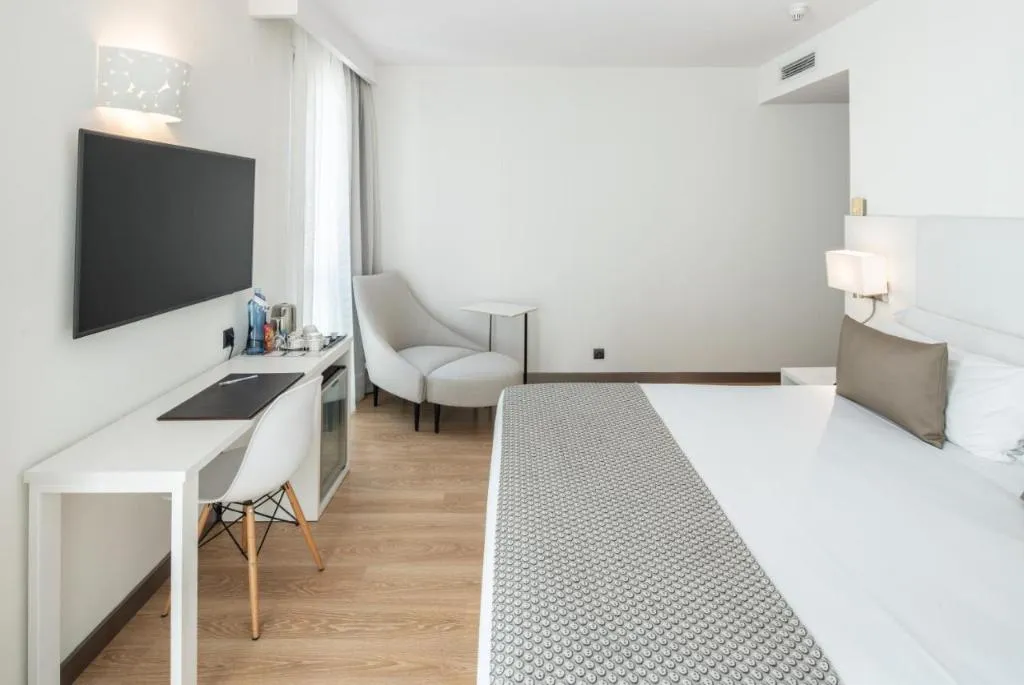 DOUBLE SINGLE USE STANDARD Room, Catalonia Bristol, Barcelona