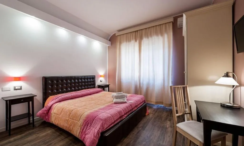 Room, Agramante, Palermo