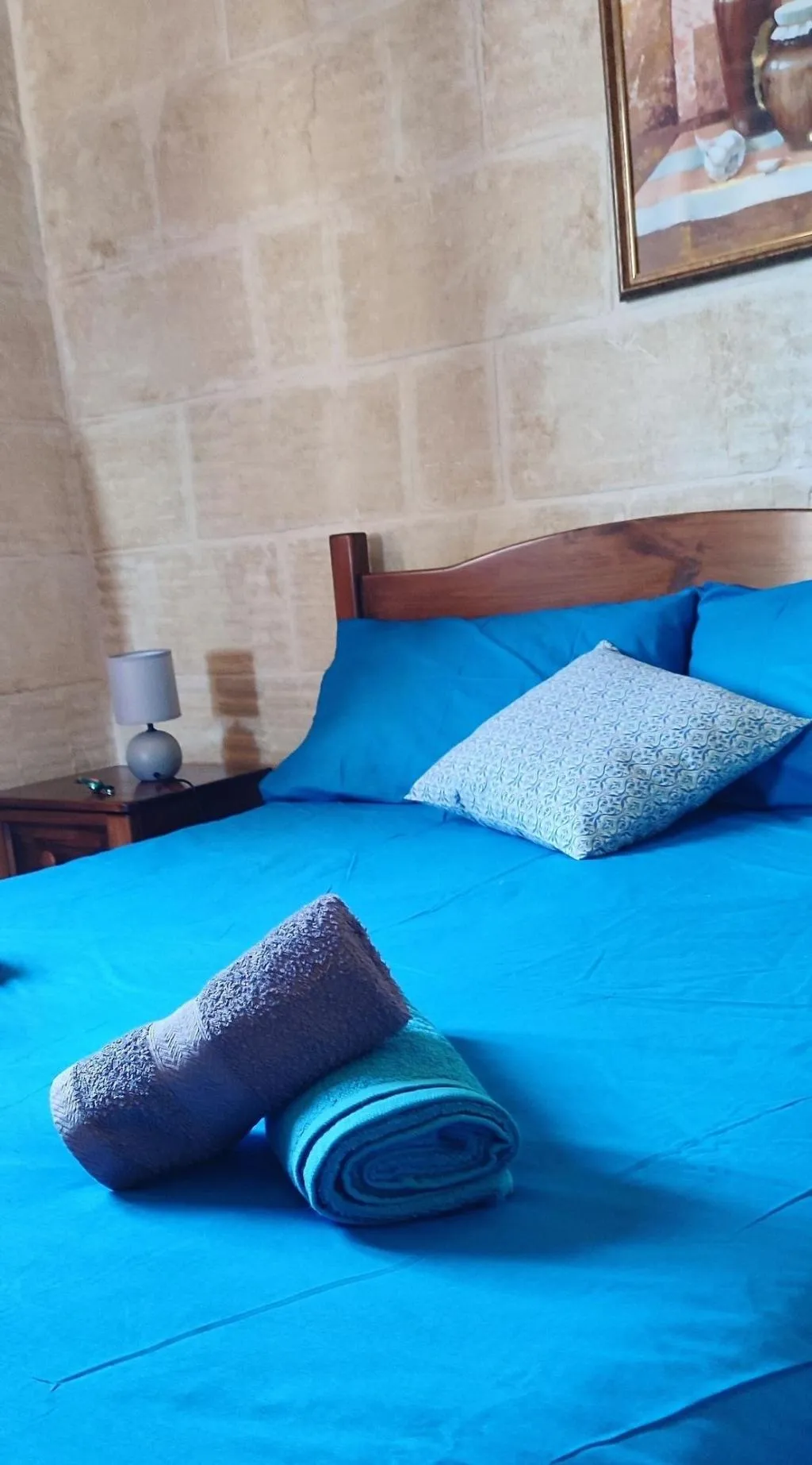 Room, Grotto's Paradise B&B, Gozo