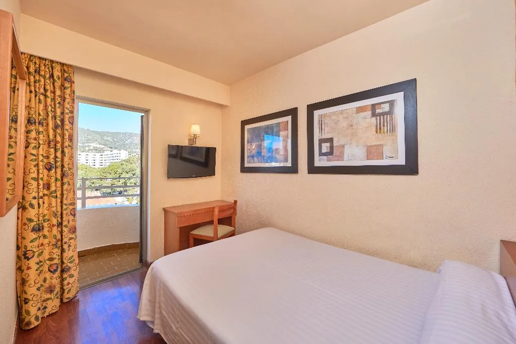 SINGLE STANDARD Room, Blue Bay, Majorca