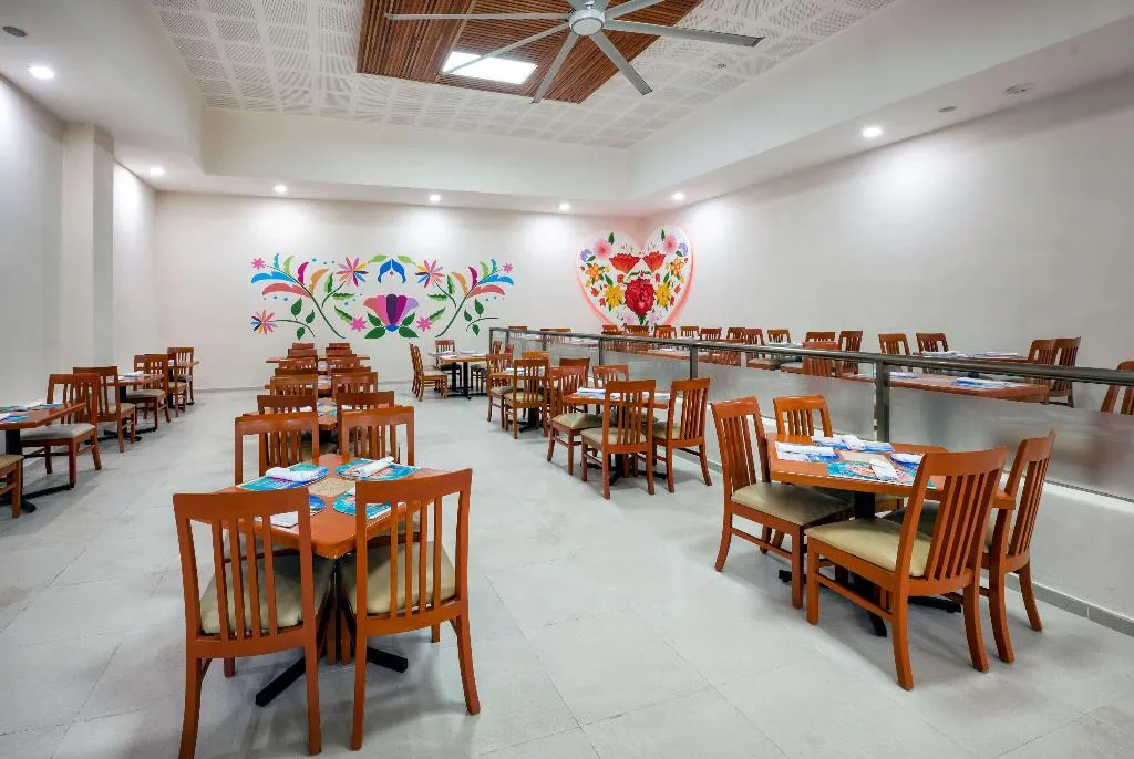 Restaurant, Viva Azteca by Wyndham Trademark All Inclus Resort, Cancun Area