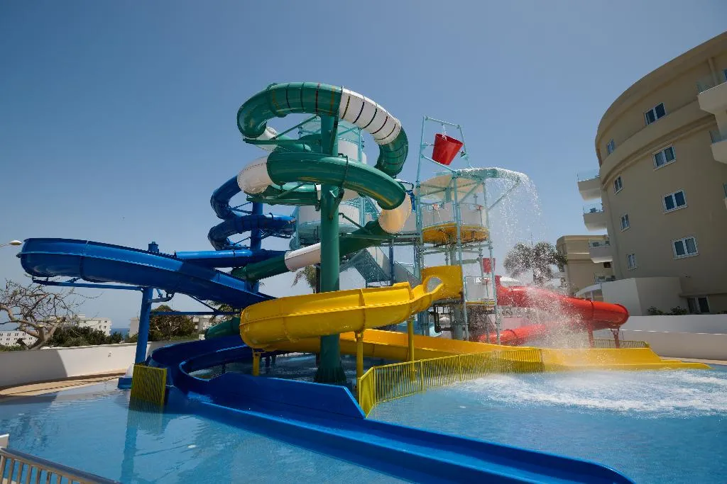 Sports and Entertainment, Sunrise Oasis Hotel & Waterpark, Cyprus