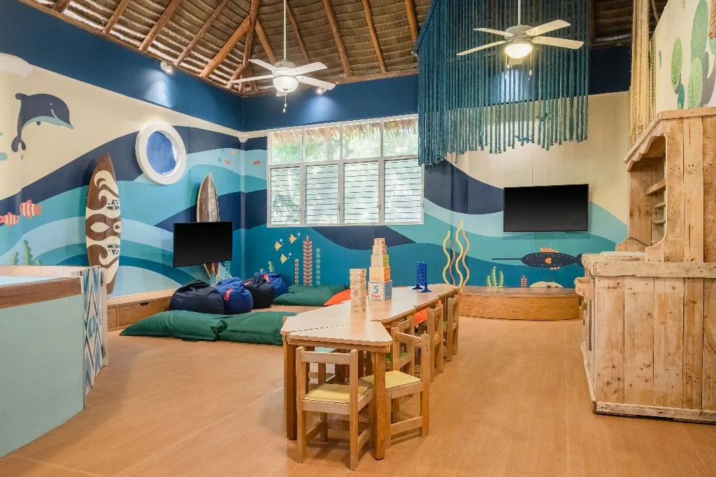 Sports and Entertainment, Iberostar Waves Tucan All Inclusive, Cancun Area