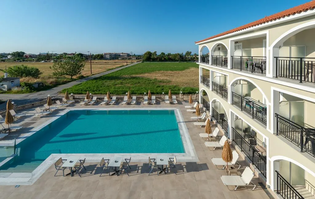 Pool, Athina Apts, Zante