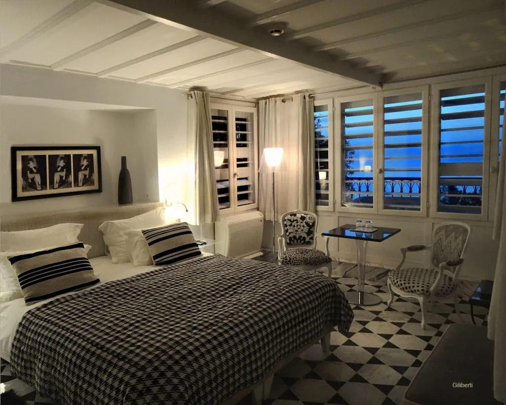 Room, La Villa Bleue, Tunisia