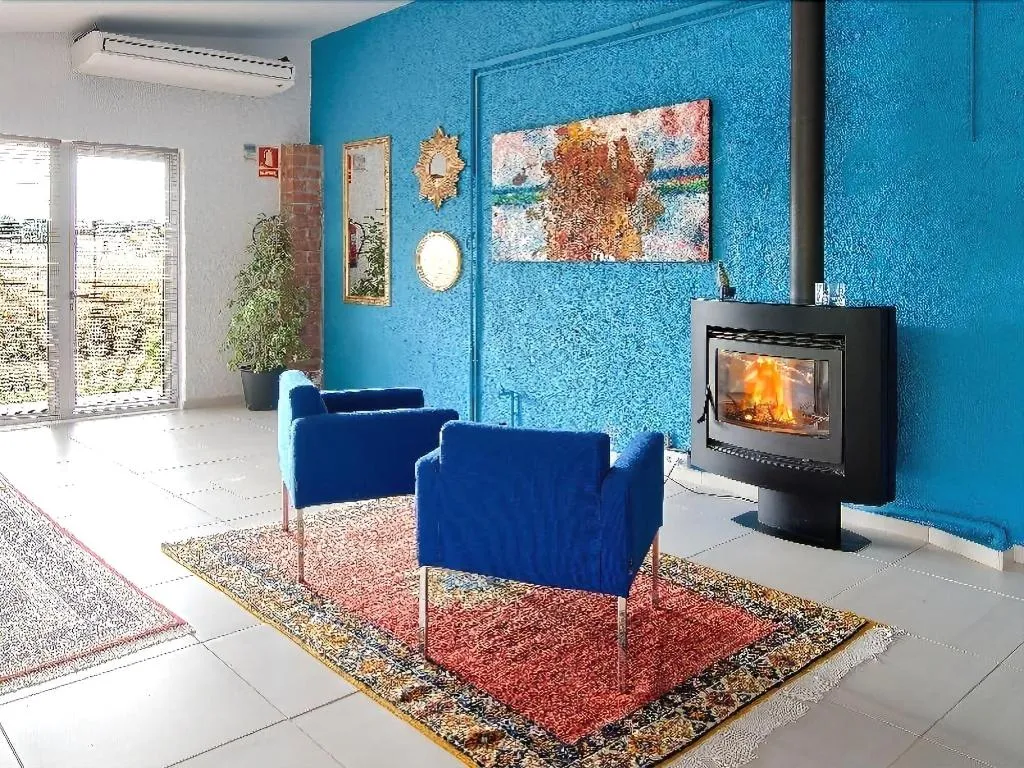 Lobby, Aatu, Costa Brava