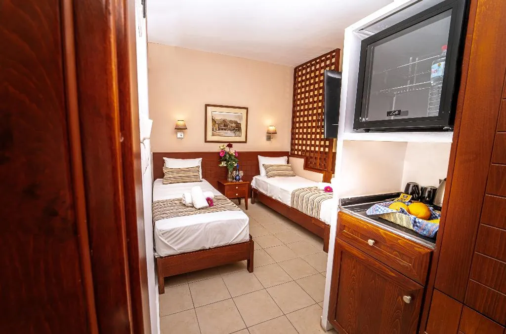 Double or Twin STANDARD Room, Philoxenia, Crete
