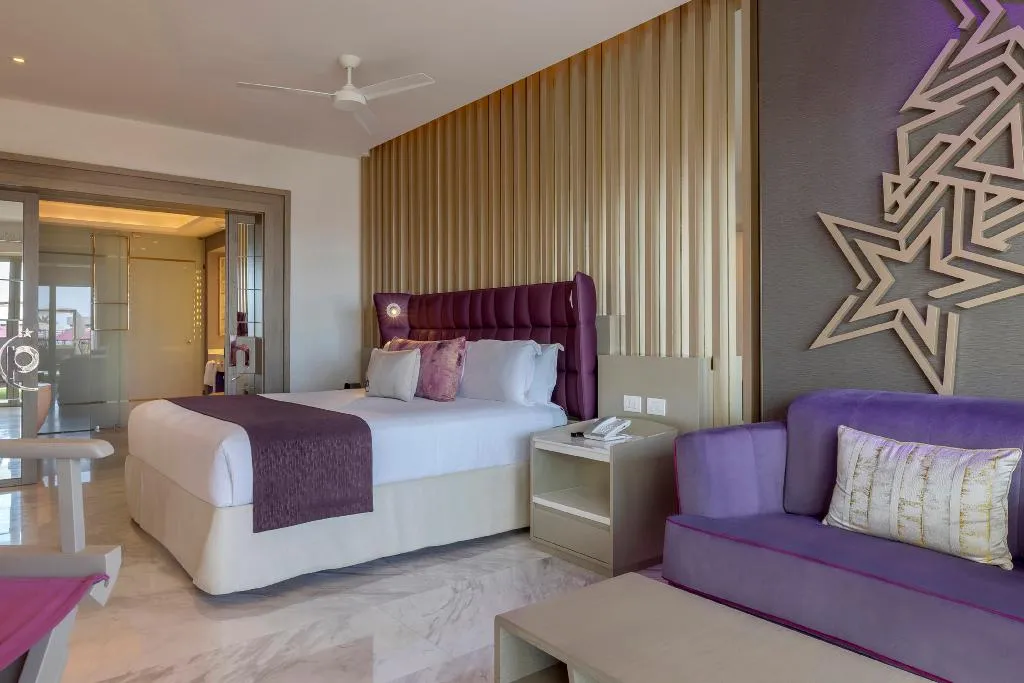 SUITE THREE BEDROOMS Room, Planet Hollywood Cancun by Royalton, Cancun Area