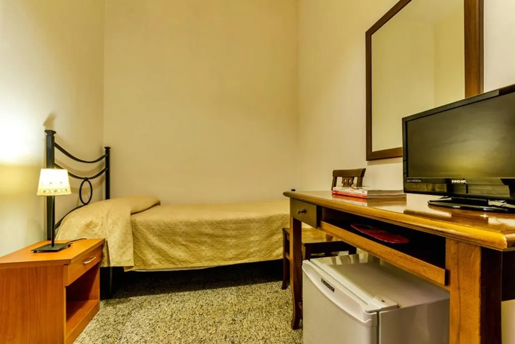 SINGLE STANDARD Room, Antico Acquedotto Hotel, Naples