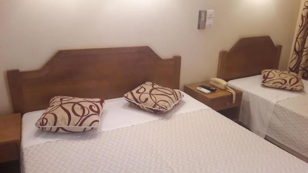 Room, Alicante, Lisbon