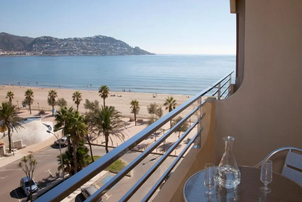 TRIPLE STANDARD Room, Prestige Victoria, Costa Brava