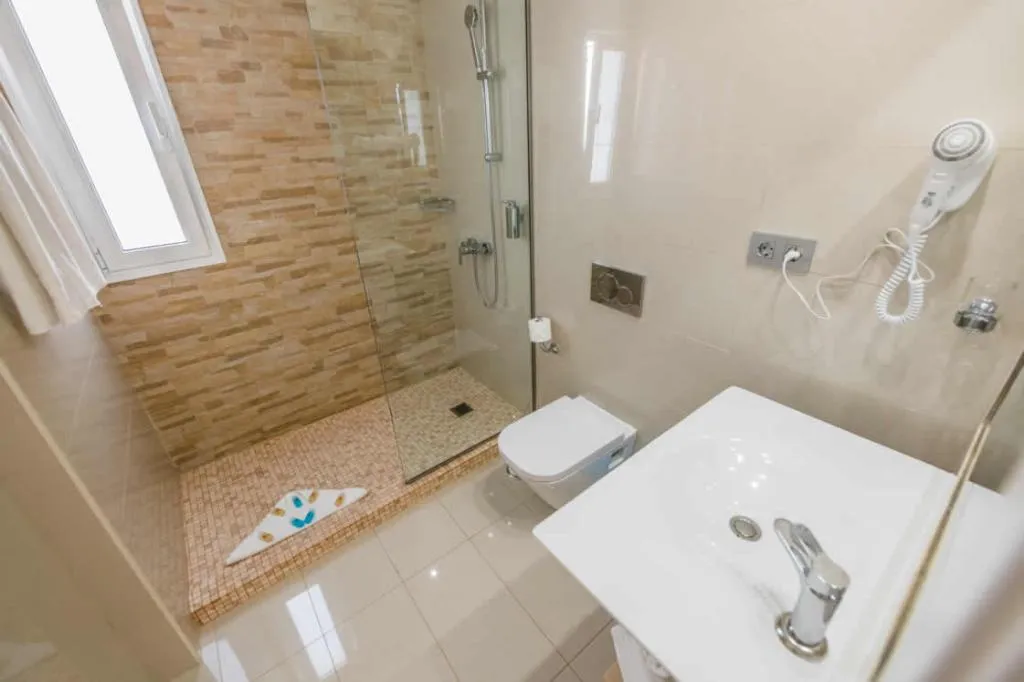 APARTMENT CAPACITY 5 TWO BEDROOMS Room, Bahia Calma Beach, Fuerteventura