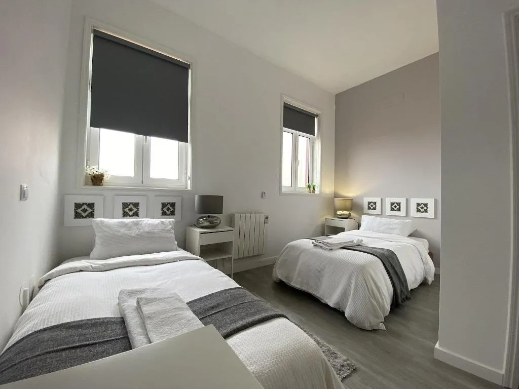 Room, Residencial Triunfo, Porto