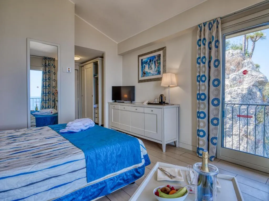 DOUBLE WITH BALCONY Room, Ariston and Palazzo Santa Caterina, Taormina