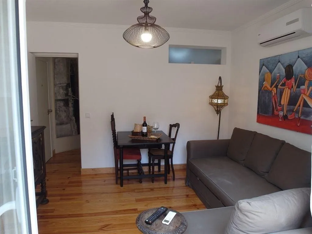 Room, Santosweethome 1, Lisbon
