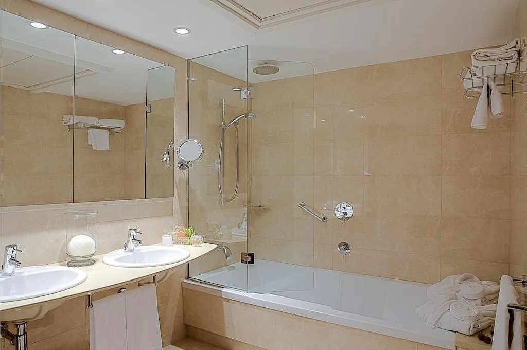 JUNIOR SUITE STANDARD Room, Gran Ultonia, Costa Brava