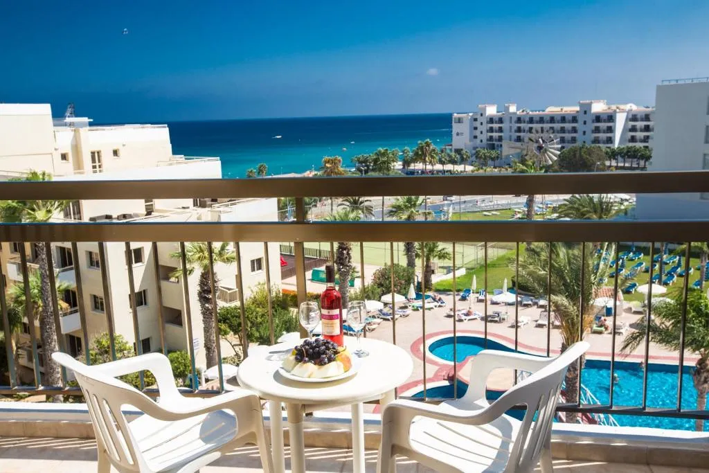 TWIN SEA VIEW Room, Tsokkos Beach, Cyprus