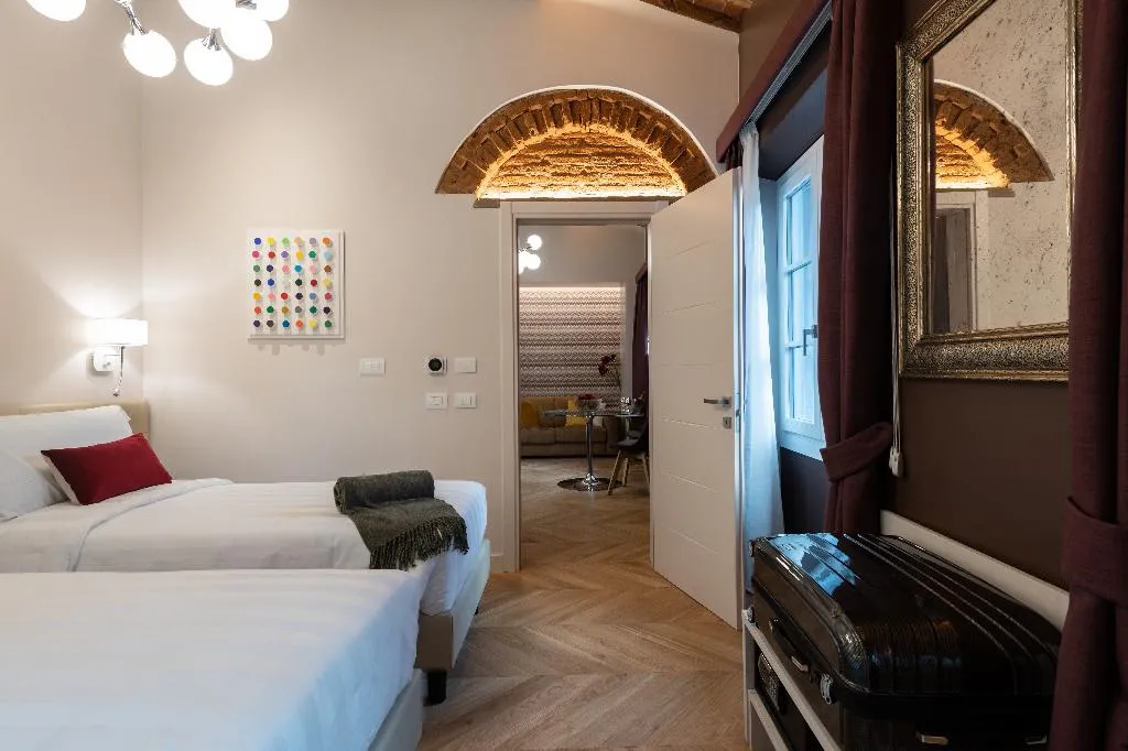 APARTMENT CAPACITY 4 Room, Kairos by Florence Art Apartments, Florence