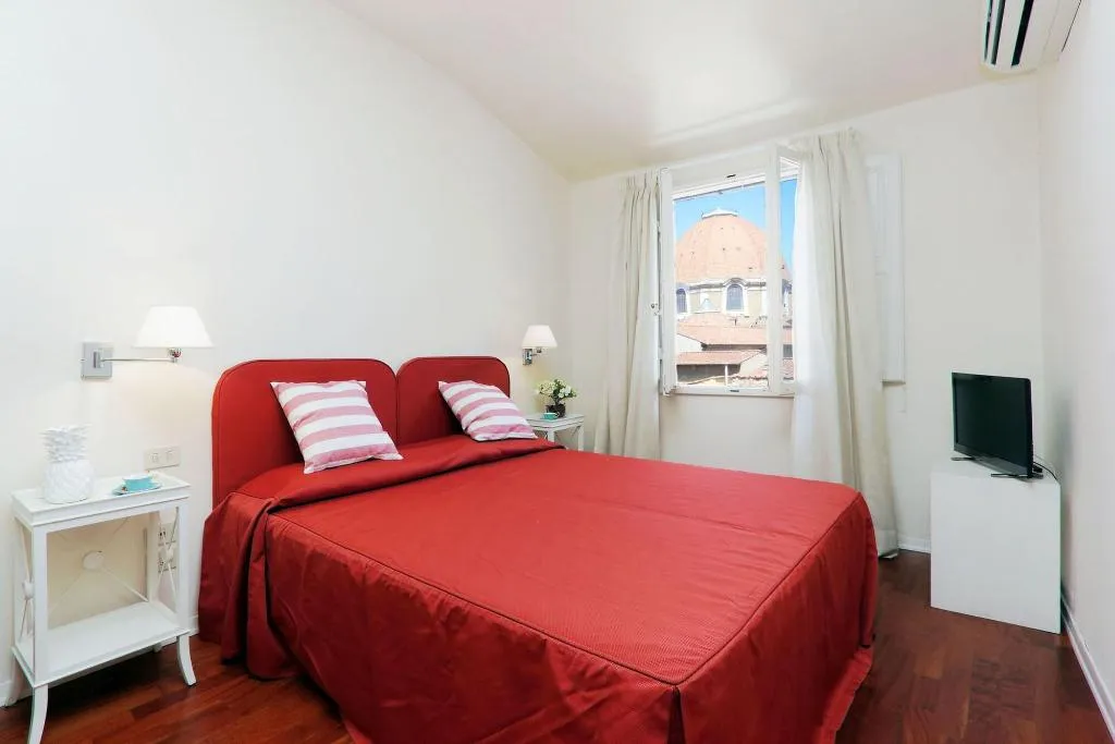 Room, Cerretani 4 Duomo Guesthouse - My Extra Home, Florence