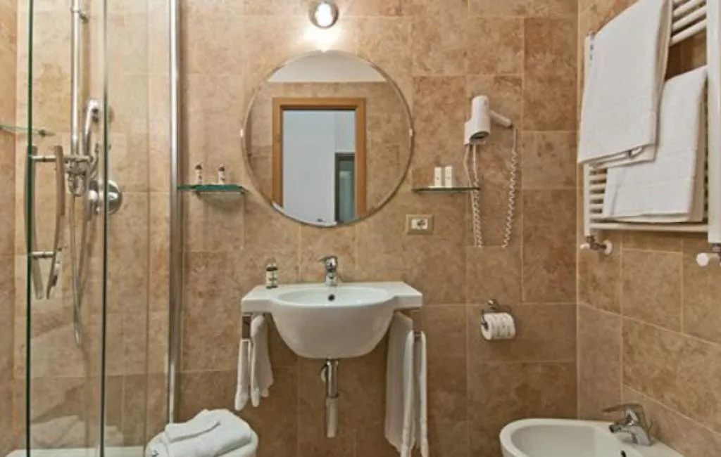 DOUBLE CLASSIC QUEEN BED Room, Hotel Le Clarisse Al Pantheon, Rome