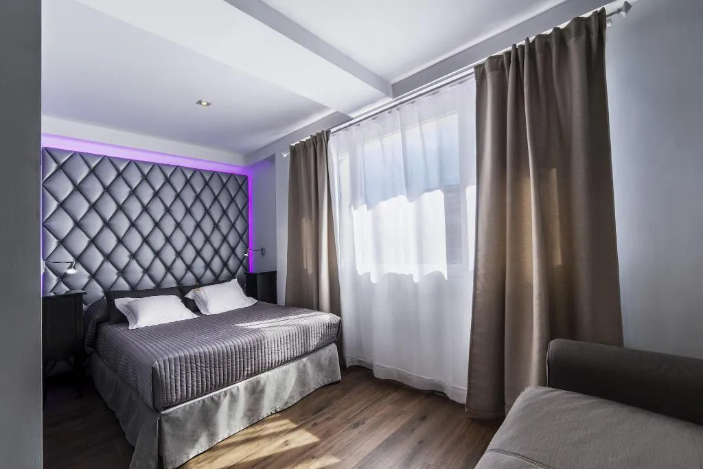 Double or Twin POOL VIEW Room, Essence Hotel Boutique by Don Paquito, Costa Del Sol
