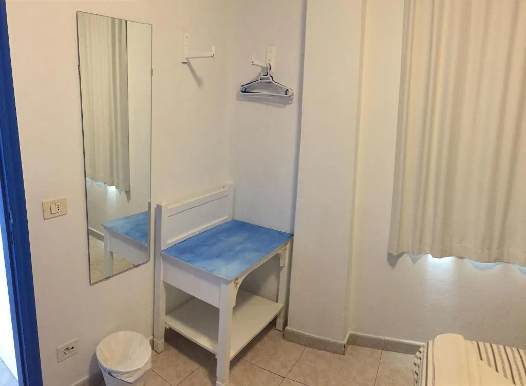 Room, Hostal Pensión Neón, Tenerife
