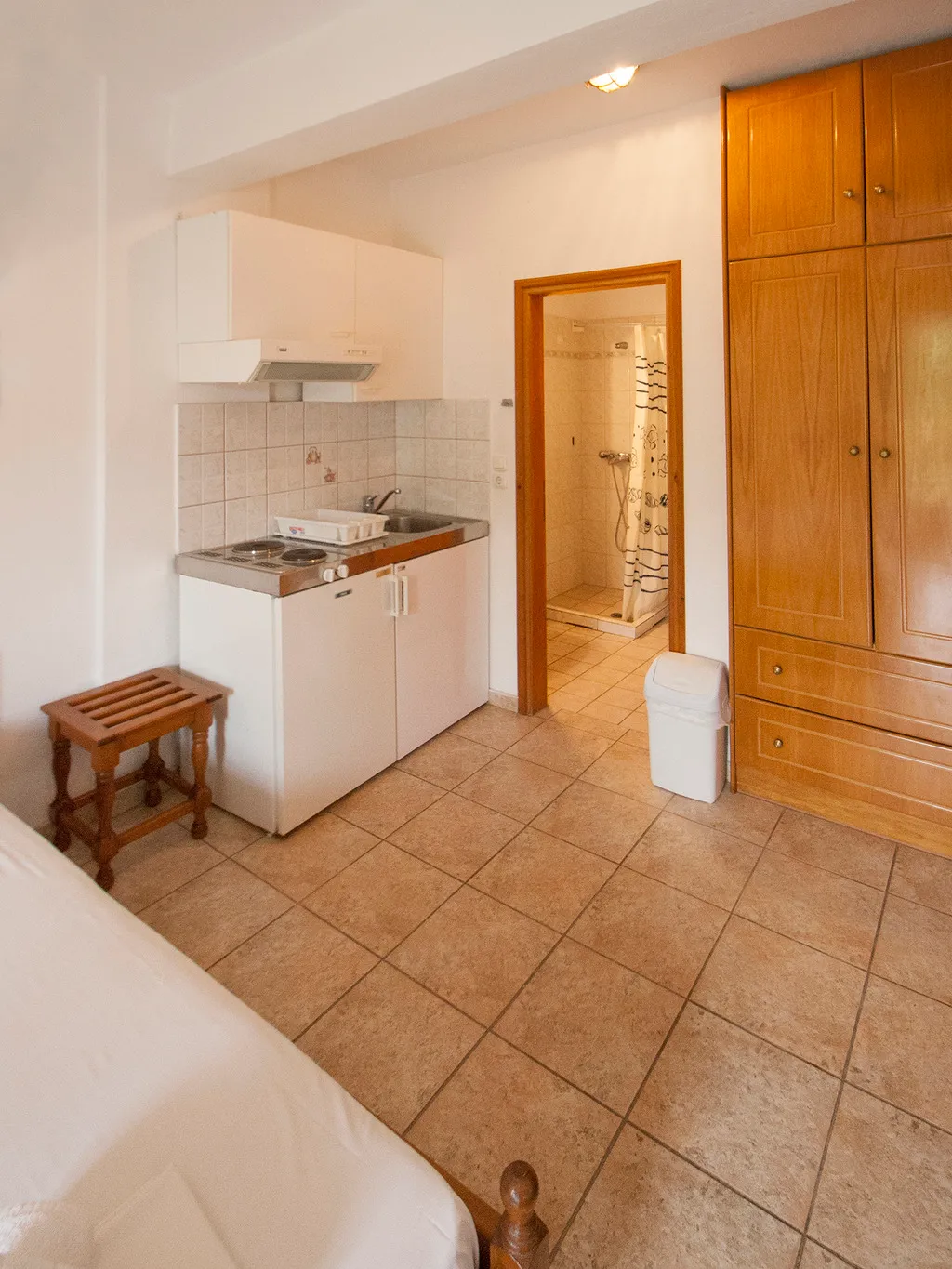 TRIPLE STANDARD Room, Pension Laura, Skiathos