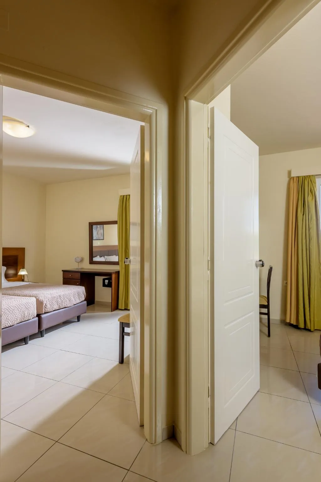 SUITE WITH PRIVATE POOL Room, Theo Hotel, Crete
