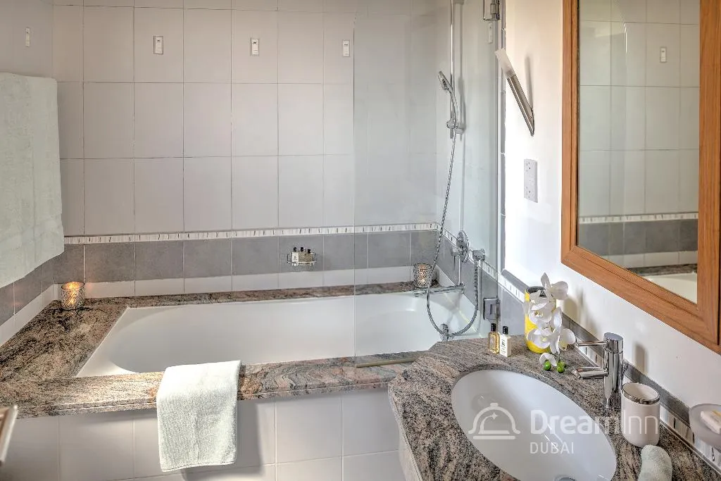 VILLA FIVE BEDROOMS Room, Dream Inn Dubai - Palm Villa, Dubai
