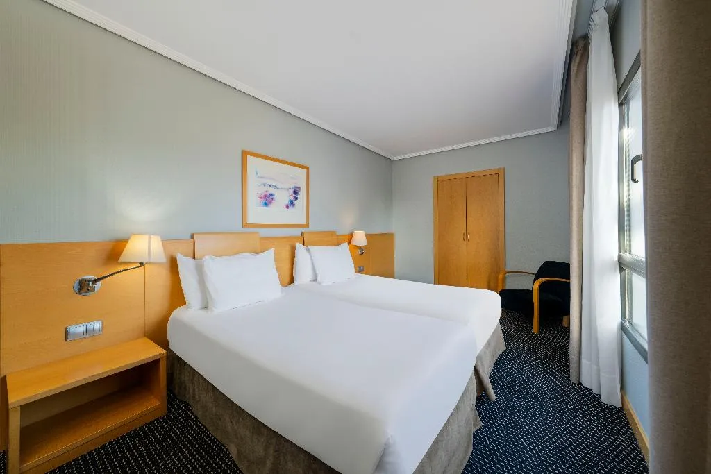 Double or Twin STANDARD Room, Eurostars Rey Alfonso X, Madrid