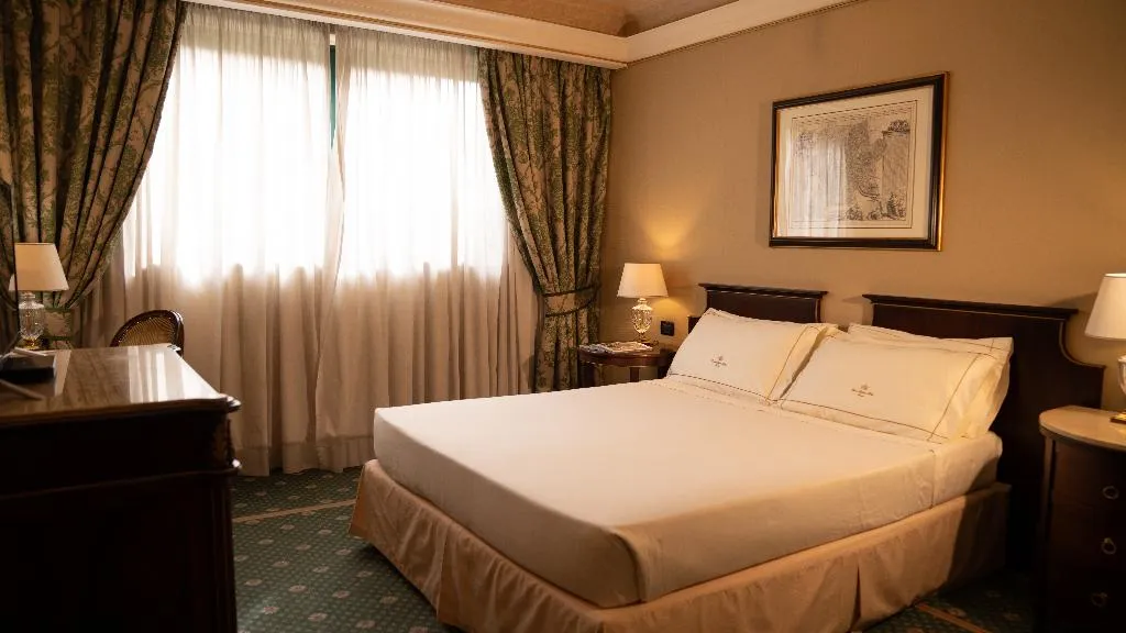 DOUBLE BUSINESS Room, River Chateau, Rome