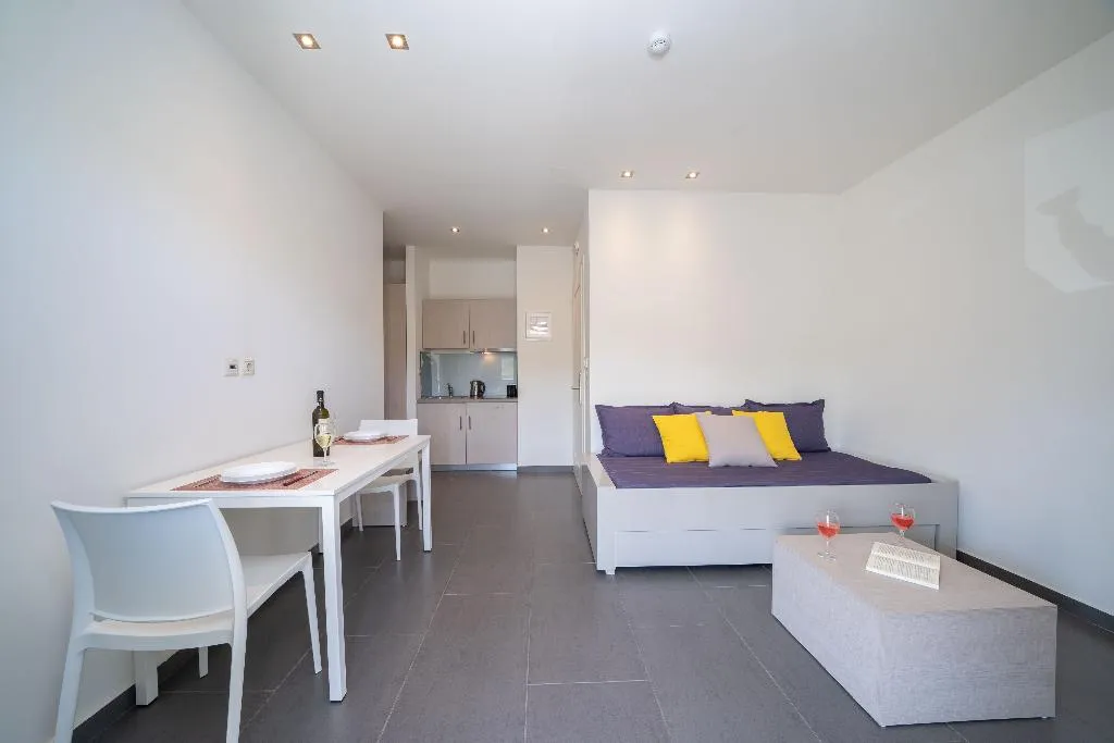 APARTMENT ONE BEDROOM Room, Makris Yialos Apartments, Kefallinia