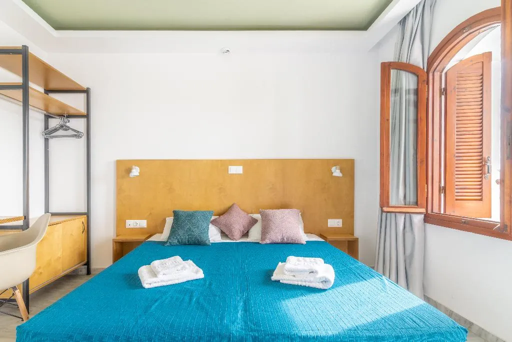 DOUBLE TWO BEDS Room, Prince Of Lillies, Crete