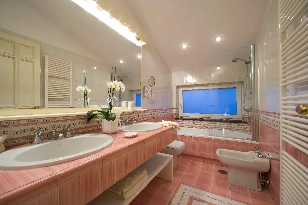 Room, Villa Jewel, Naples