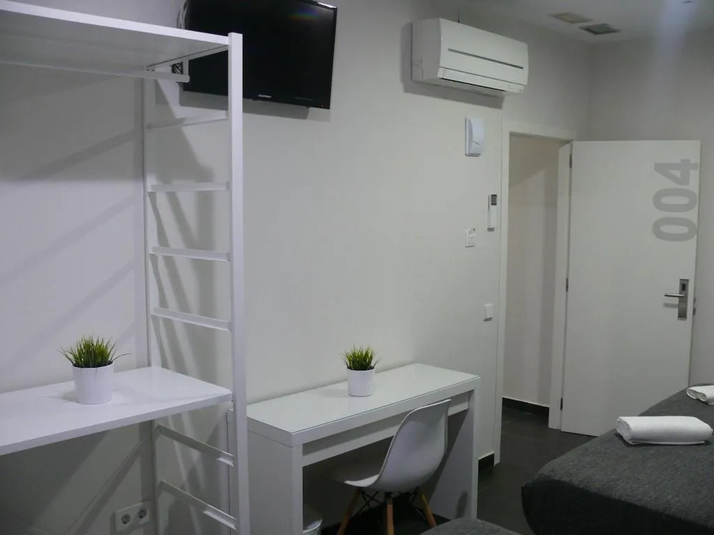 Room, Hostal Cama Del Mar, Valencia