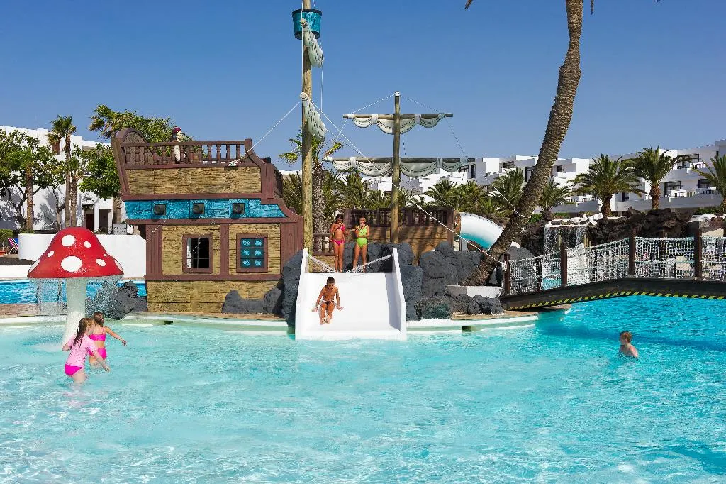 Sports and Entertainment, H10 Suites Lanzarote Gardens, Lanzarote