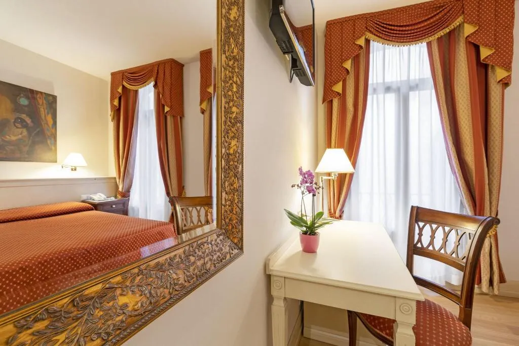 Room, Bella Venezia, Venice