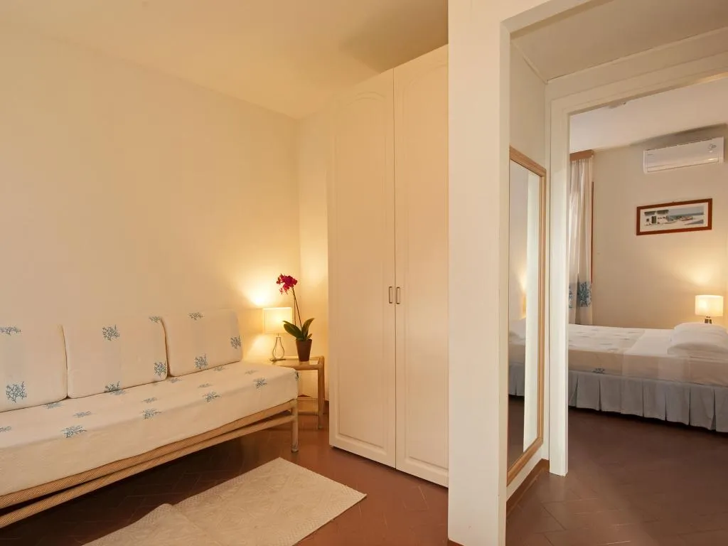 QUADRUPLE CLASSIC Room, Hotel Palau, Olbia