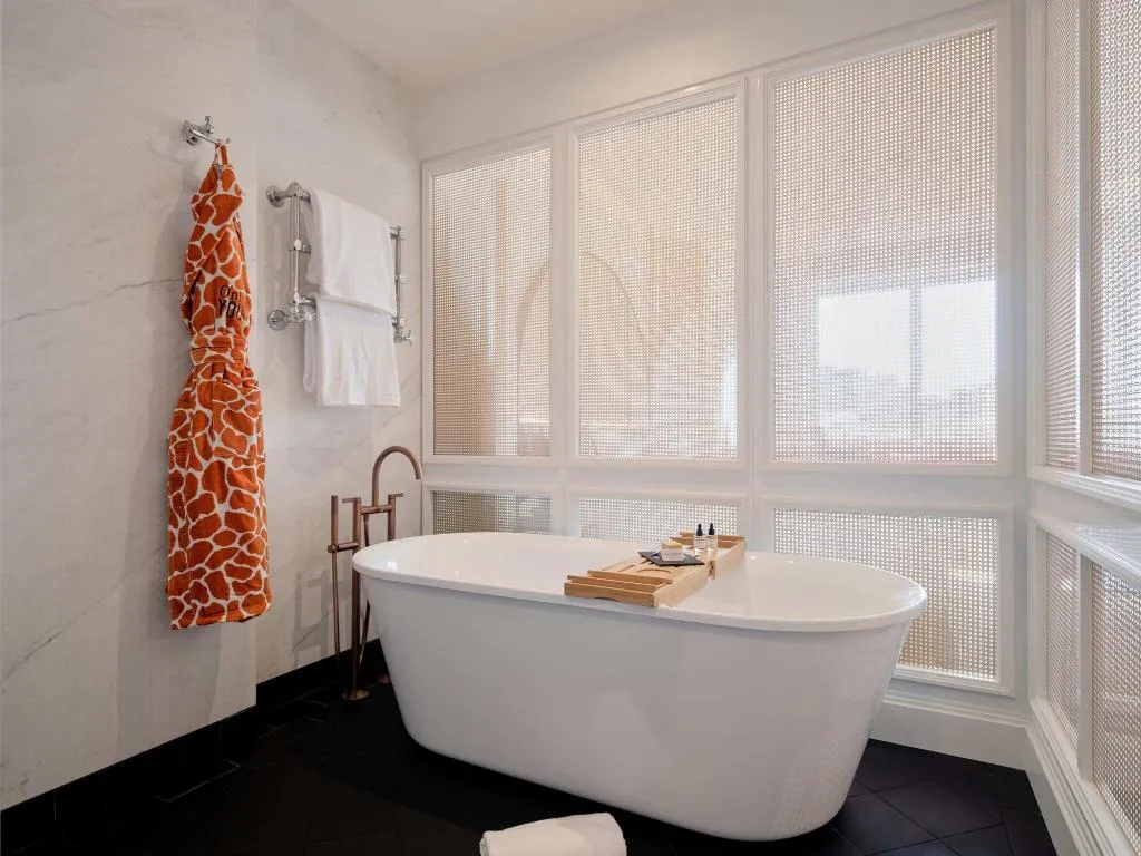 SUITE Presidential Room, Only YOU Hotel Valencia, Valencia