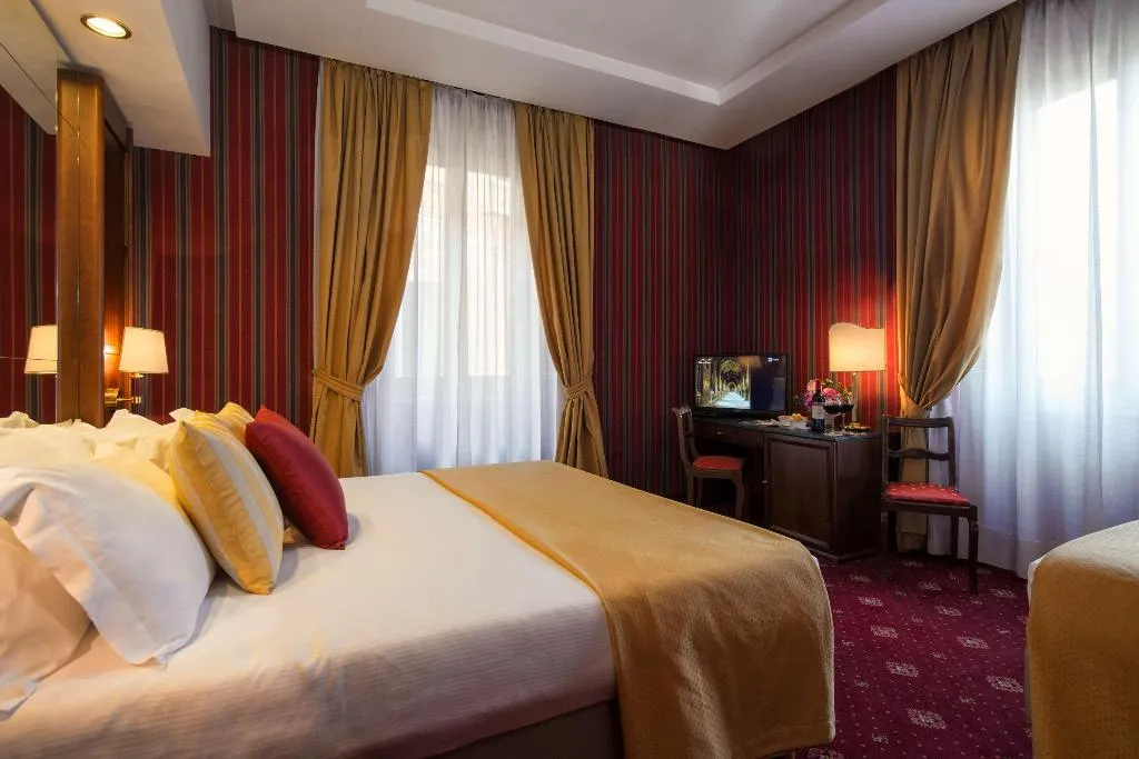 Room, Atlante Garden, Rome