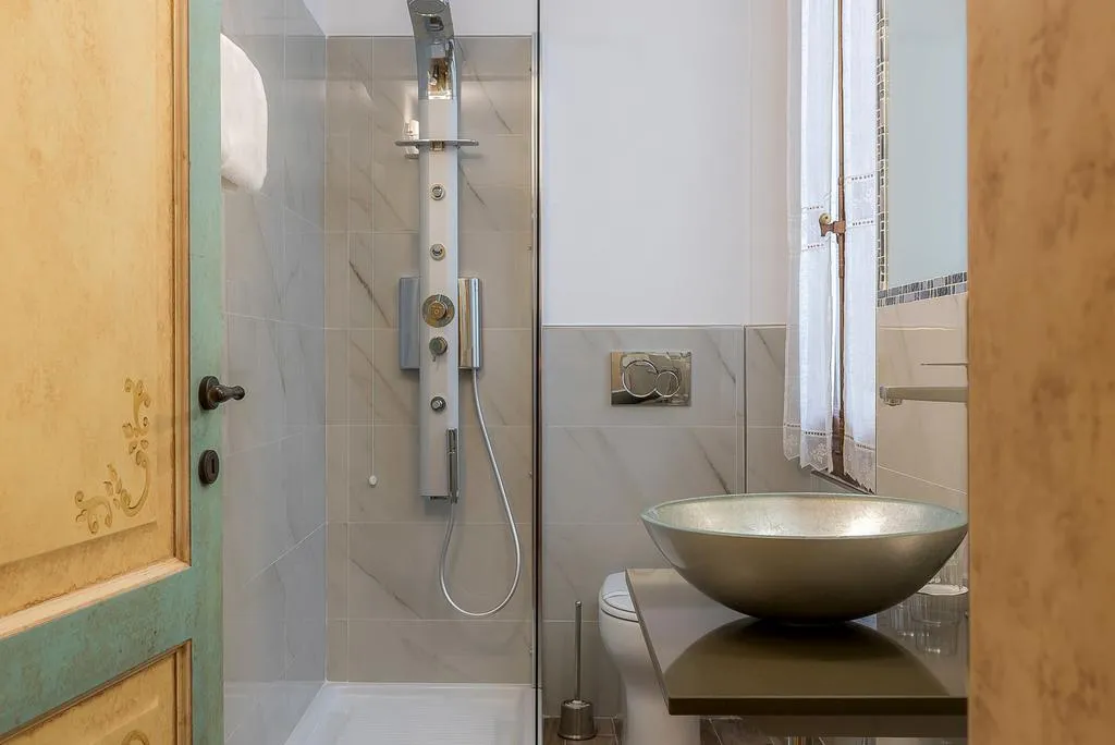 TRIPLE STANDARD Room, Residenza Conte di Cavour&Luxury Rooftop, Florence