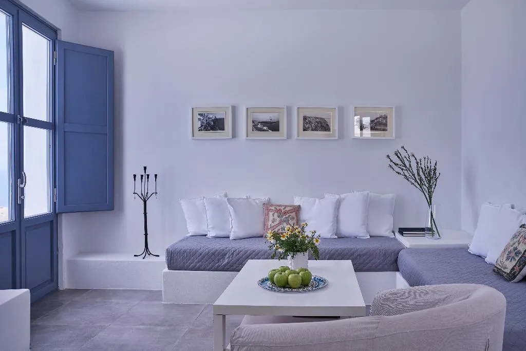 SUITE HONEYMOON Room, Fava Eco Suites, Santorini