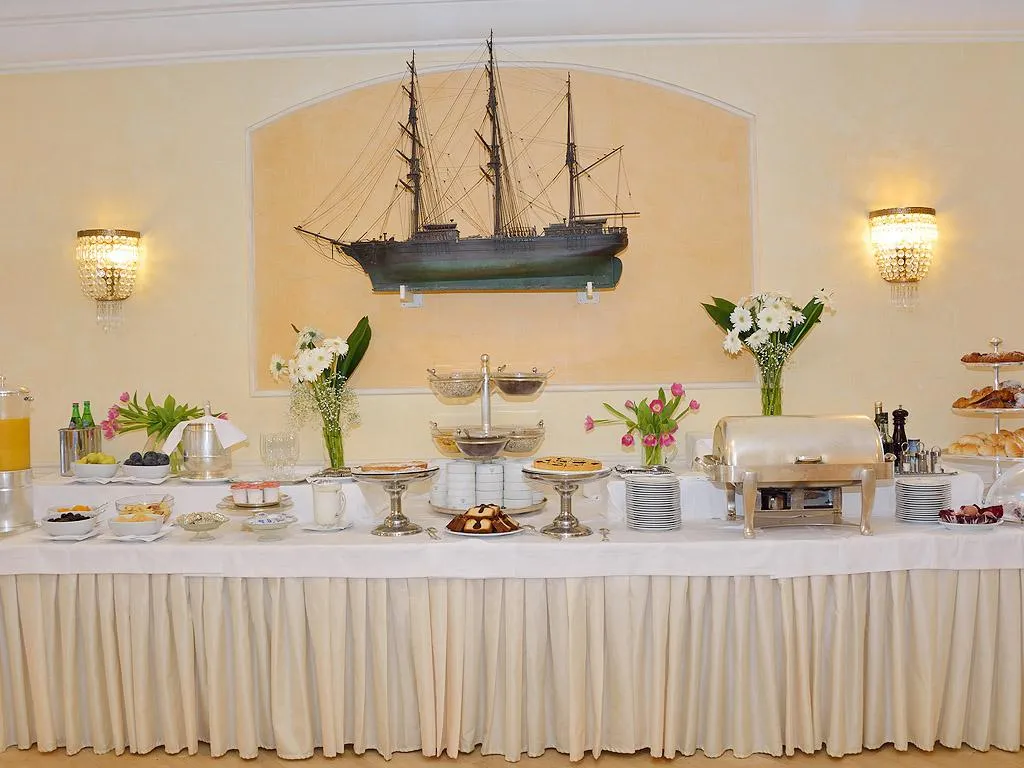 Restaurant, Hellenia Yachting, Catania