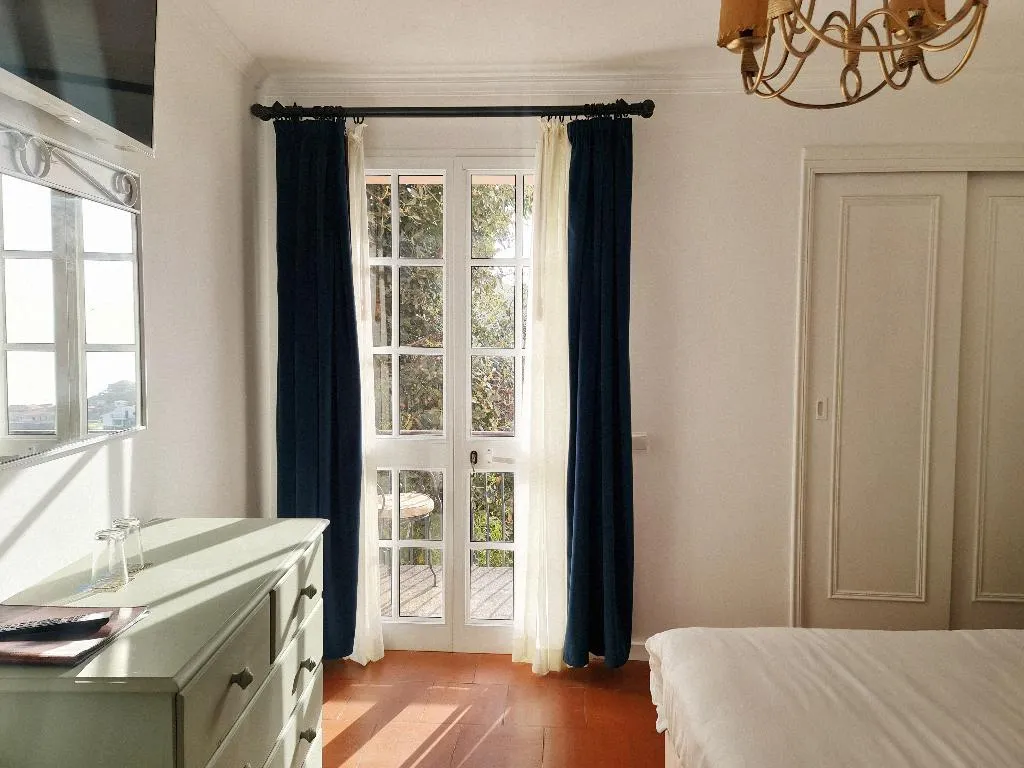 Double or Twin POOL VIEW Room, Villa Alto Boutique Hotel, Madeira
